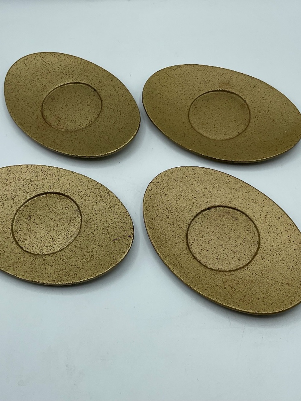 WAZUQU Cast iron Vintage Coasters Speckled Gold Set 4